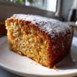 Fluffiger veganer Karottenkuchen – schnell und einfach ohne Ei und Milch